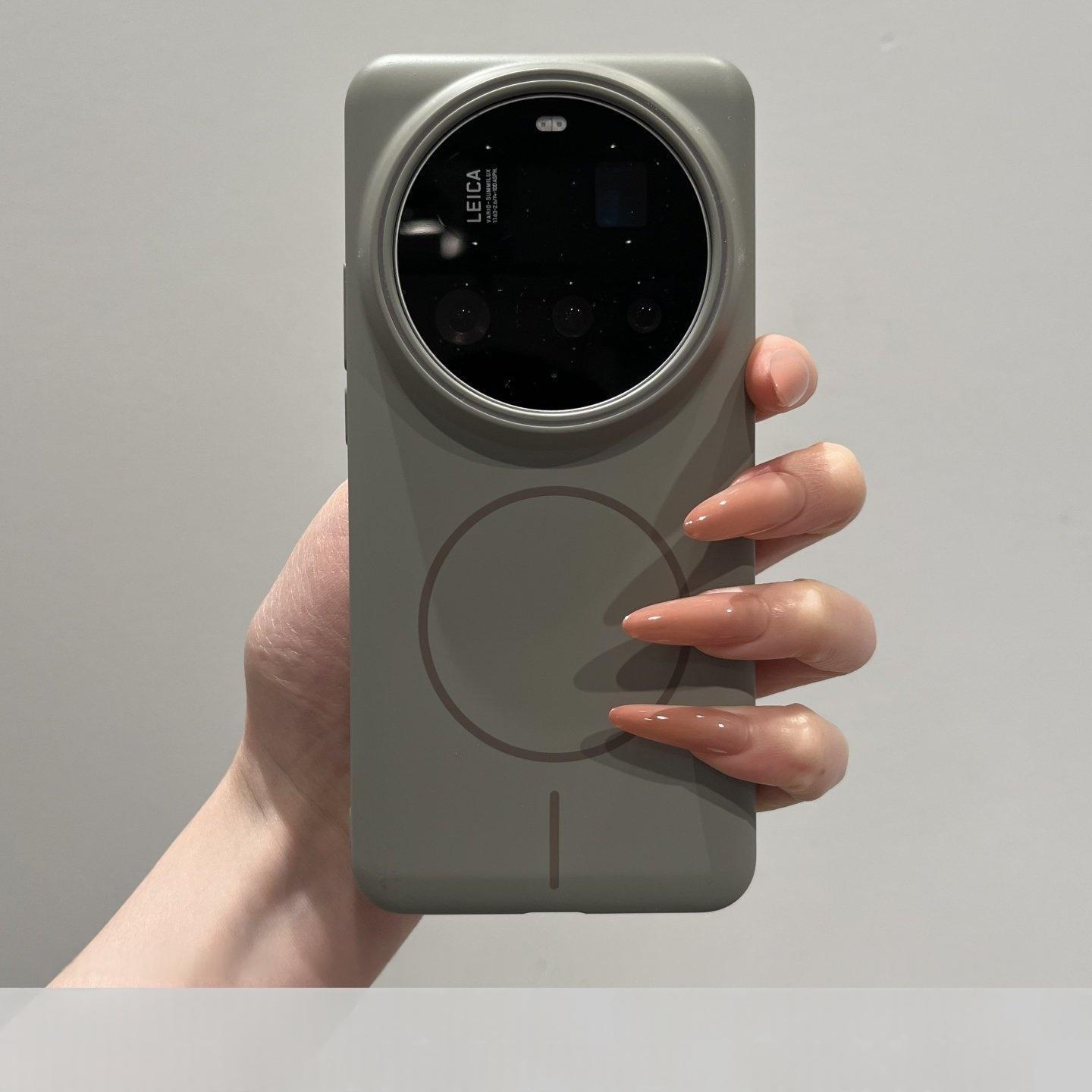 غطاء فاخر ناعم دائري مغناطيسي  - مراجعة Photography Kit Xiaomi 15 Ultra وسعره